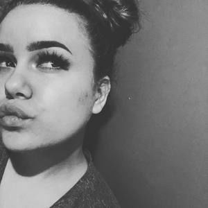 Meet your Posher, Kaylee